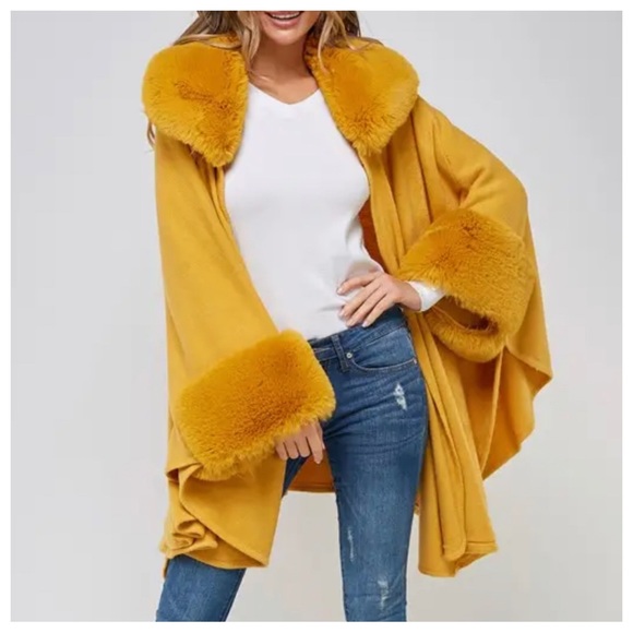 44 Absolutely Beautiful Unique Faux Fur Trin Cape Jacket Shawl - Picture 7 of 8